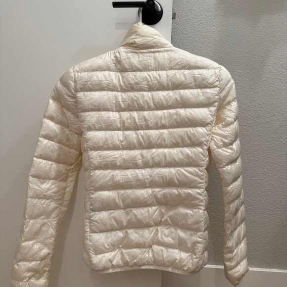 Aritzia TNA Yellowknife Puff Jacket, Color Ivory, Size XS - Picture 2 of 5